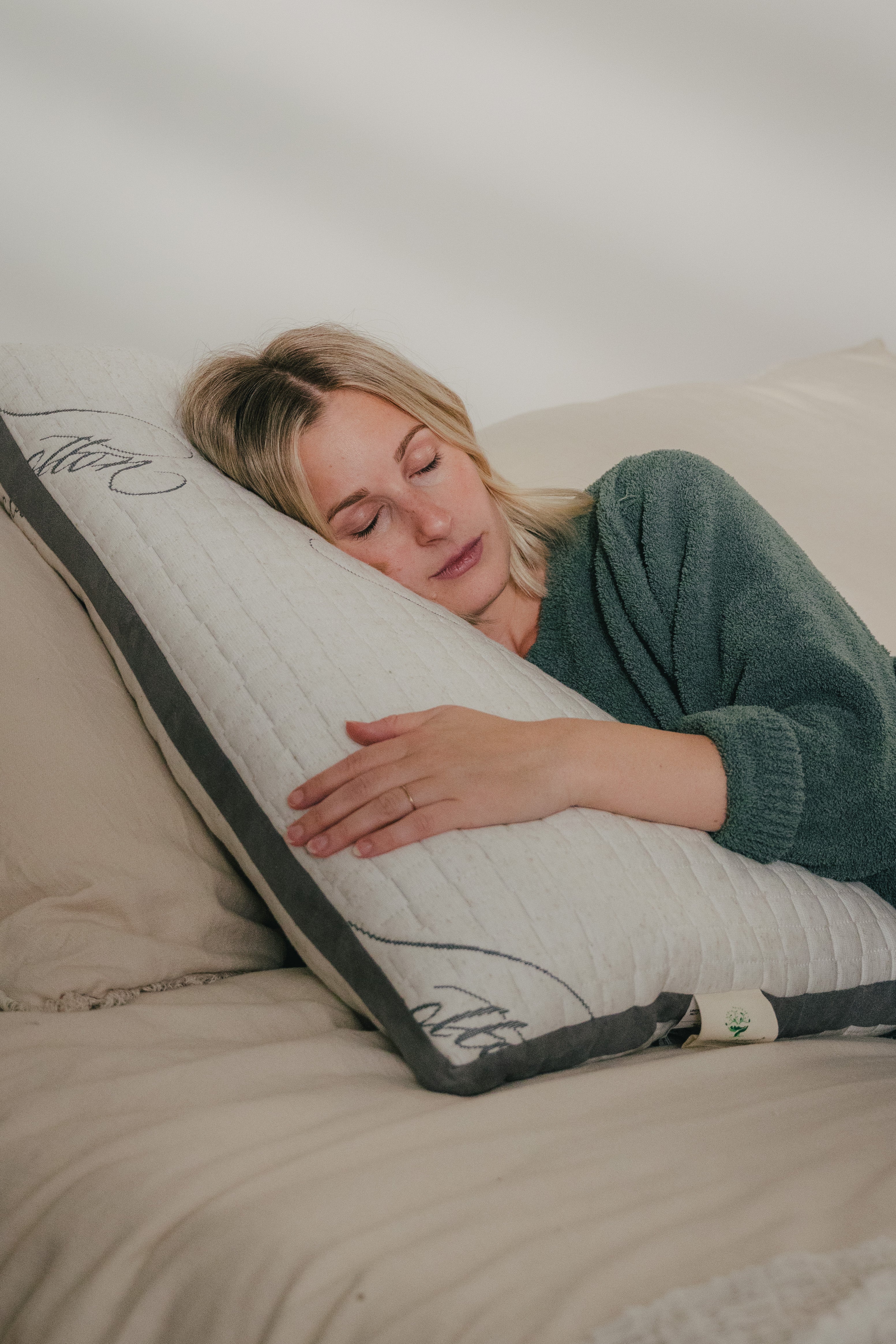 Natural Latex Side Sleeper Pillow - For Neck, Shoulder and Back
